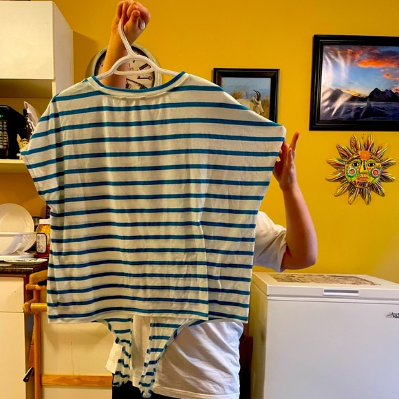 Green and White striped cap sleeve spring Shirt - Picture 5 of 6